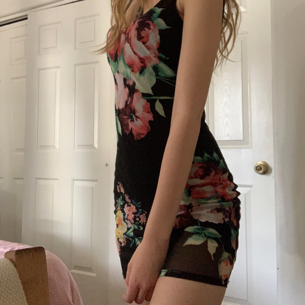 MINDCODE Black Flower Dress